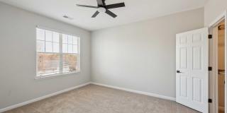 The Reserve at Meadowmont Apartments and Townhomes Gallery 44