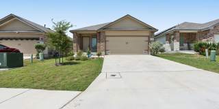 2 Week Free Move-In Special! Comfort and Convenience in San Antonio – 3 Bed, 2 Bath with Private Yard Gallery 1