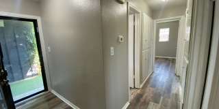 Charming 5 Bedroom House Gallery 10