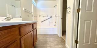 1402 Sotheby Ct Gallery 10