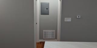 75 Snell St Gallery 15