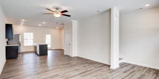 318 Bogle Street Gallery 2