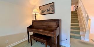 For Rent Available Now - Furnished House 3+BR 2.5Ba in Del Mar, charming furnished home in the highly desirable Point Del Mar Gated Community Gallery 31