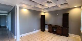 808 South Madison Street Gallery 1