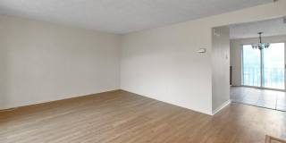 4327 ROCKPORT Lane Gallery 2