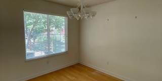Super Nice 3bed, 2bath house with 2 car garage in Central Location Gallery 11