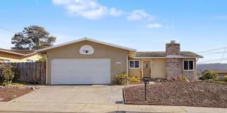 Rare 3 Bed, 2 Bath Home in Upper Seaside Cul-de-Sac with Spacious Yard Rare 3 Bed, 2 Bath Home in Upper Seaside Cul-de-Sac with Spacious Yard Gallery 3