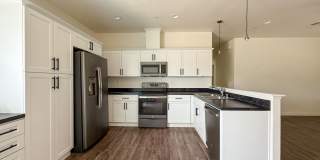 29 Palms Home with Solar Gallery 7