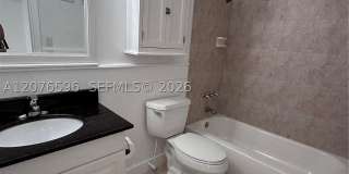 8615 SW 68th Ct Gallery 9