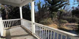 Charming 4bdrm/1.5bth Home Located in Richmond's North Highland Park w/Balcony!! Gallery 50