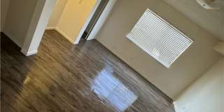 5808 Bromley Avenue Gallery 4
