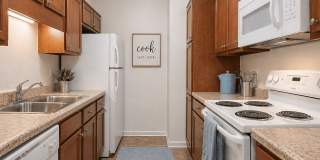 Crestview at Louisville Apartments Gallery 1