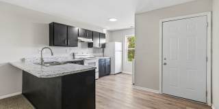 Main Street Apartments Gallery 23