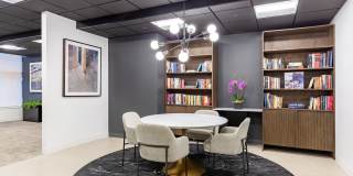 600 N LAKE SHORE Drive Gallery 39