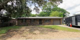 Valparaiso Ranch Home! Gallery 3