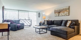 The Township @ St. Charles Apartment Homes Gallery 19