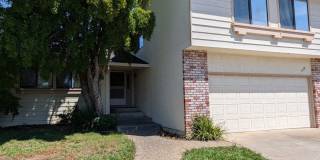 Very nice Tri level home Gallery 1