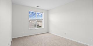 1670 MOHEGAN Drive Gallery 25