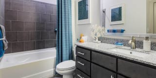 Advenir at One Eleven Gallery 24