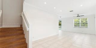 7423 Northwest 70th Avenue Gallery 9