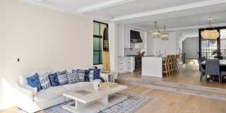 2428 The Strand Gallery 18