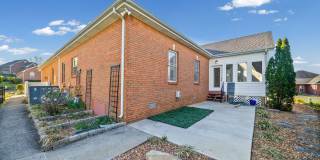 3 Bedroom 2 Bath Pet Friendly Home For Rent with Community Pool Access! Gallery 32