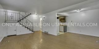 220 W Foxbridge Dr Gallery 1