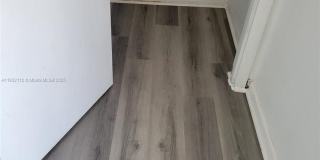 1406 NW 2nd Ave Gallery 1