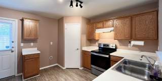 6611 Cougar Village Gallery 11