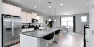 586 PIAZZA Point Gallery 6