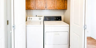 4 Bed/3 Bath Three Story Condo Near Bus Routes and Shopping Gallery 11