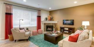 Beautiful 6BD/3BA home nestled in desirable Rainer Ridge neighborhood Gallery 14