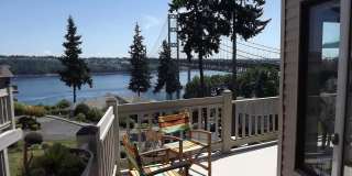 Stunning 2-Bedroom Condo with Panoramic Views in Gig Harbor Gallery 1