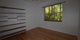 3051 Center St Gallery 11