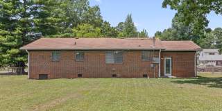 620 Lindsay Avenue Gallery 4