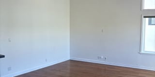 2+2+Loft+Rooftop Deck Upstairs Unit on Hollywood Beach, Oxnard, CA Gallery 8