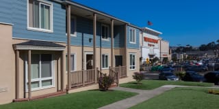 Westlake Apartments Gallery 23