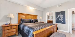 Beautifully furnished 2BR/2BA first-floor condo Gallery 19