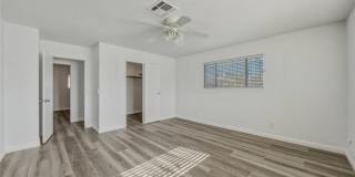 6760 W Oakey Boulevard Gallery 29