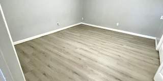 1953 S Davis Blvd Gallery 15