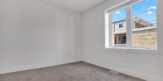 526 N. Lincoln Gallery 10