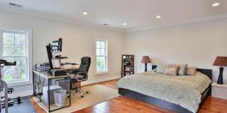 6329 LINWAY Terrace Gallery 56