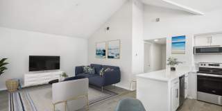 Newport Palms Apartments Gallery 7