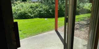 Ground Floor Large 1 Bedroom 1 Bath Available Gallery 9