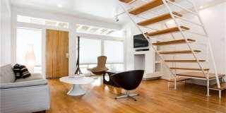 372 Lehigh Avenue Gallery 3