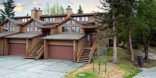 DeLong Lake Condo DeLong Lake Condo Gallery 1