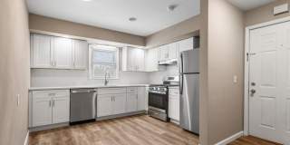 305 N Elizabeth Gallery 1