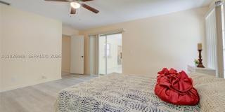 9039 NW 21st Ct Gallery 24