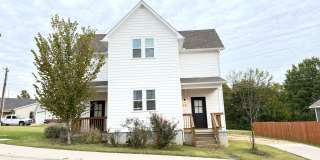 $2,200 Move-In-Special Gallery 1