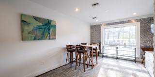 Lake House at Martin's Landing Gallery 41